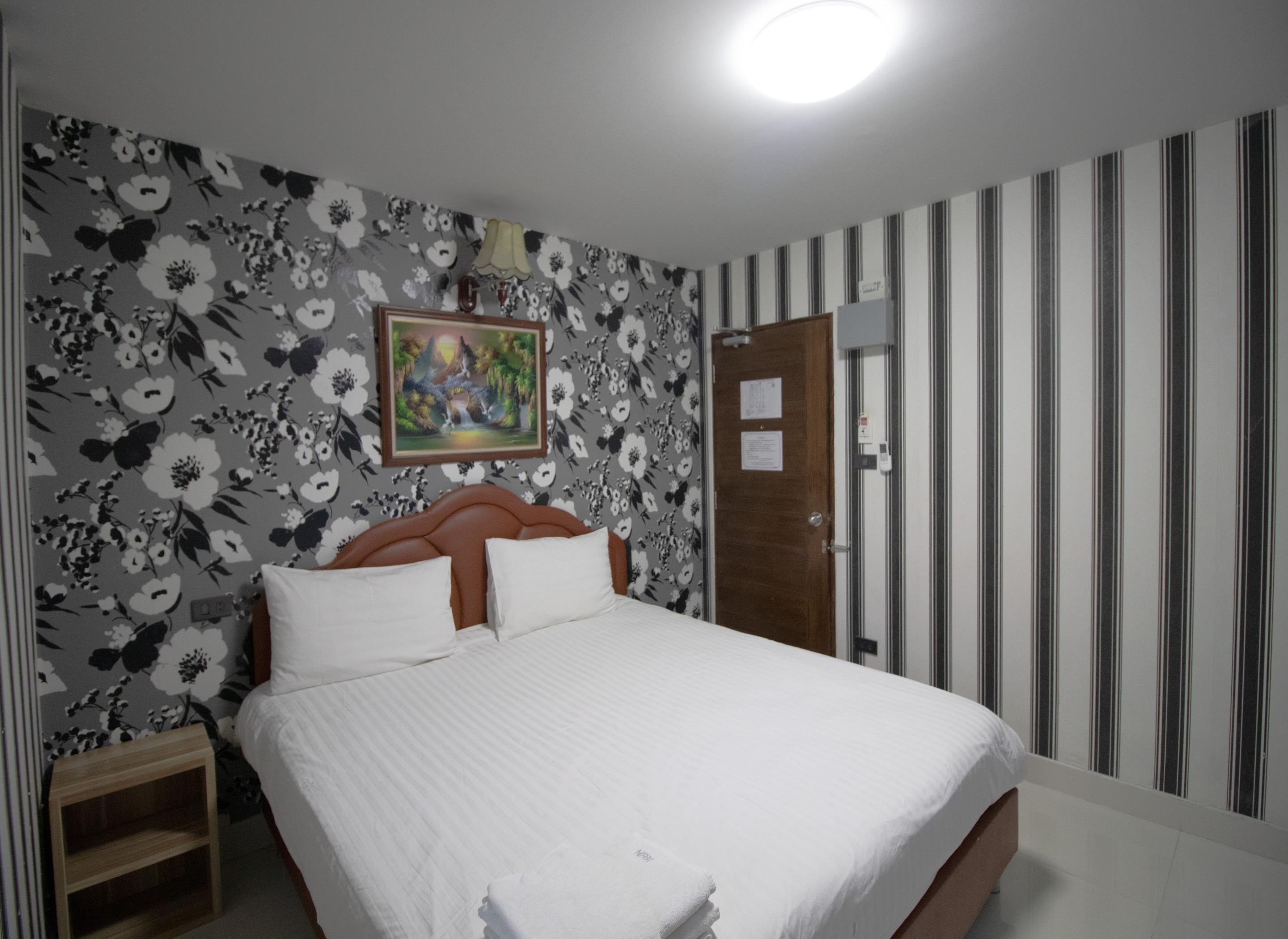 Kun Hotel Nakhonratchasima Екстериор снимка