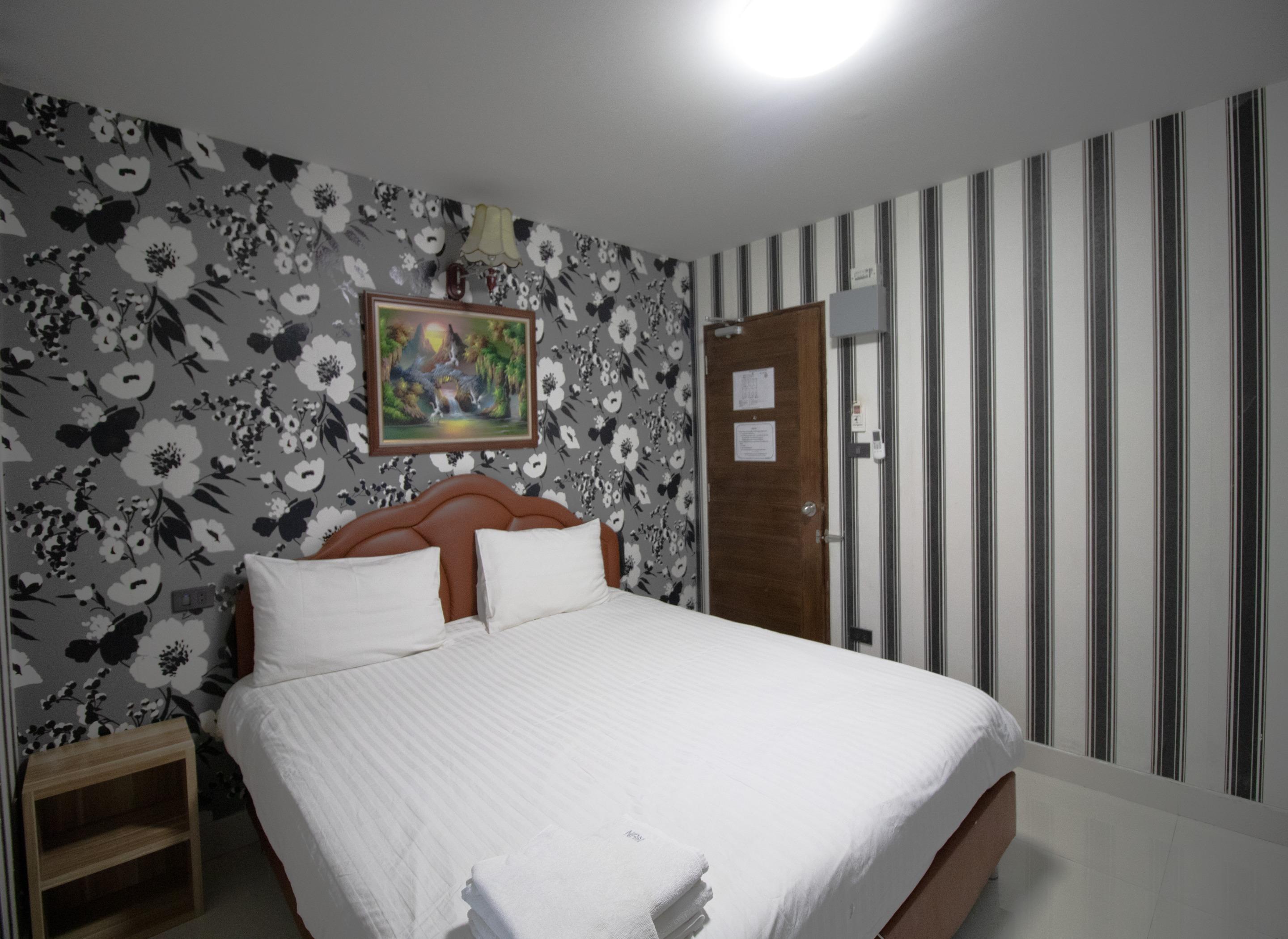 Kun Hotel Nakhonratchasima Екстериор снимка