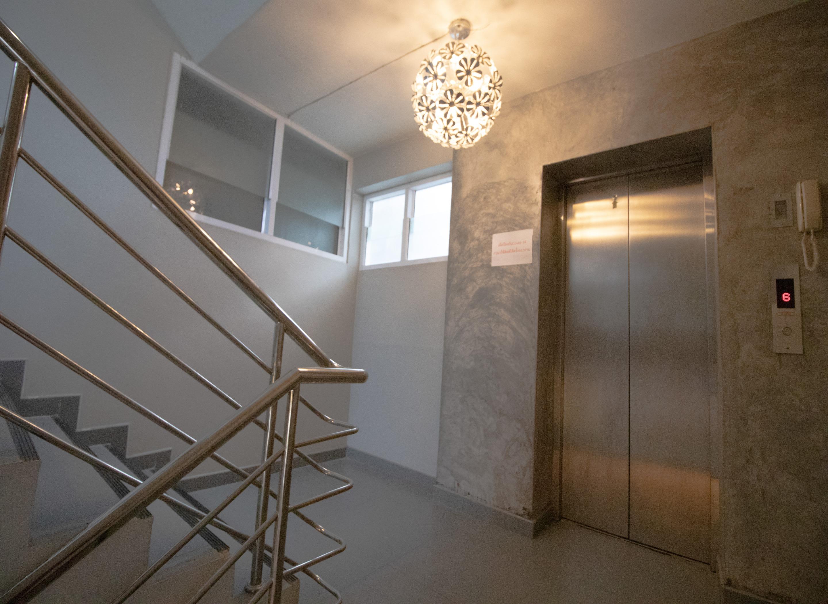 Kun Hotel Nakhonratchasima Екстериор снимка