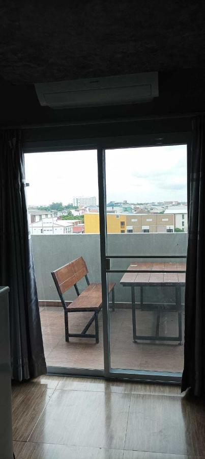Kun Hotel Nakhonratchasima Екстериор снимка